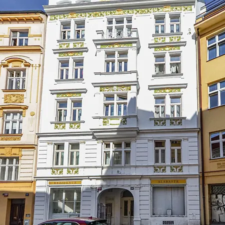 Main Square Quite Air Conditioned Apartment